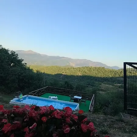 Holiday home Vujanac Vikend Kuca