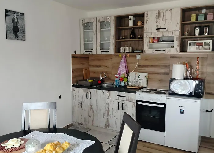 Vujanac Vikend Kuca * Raska